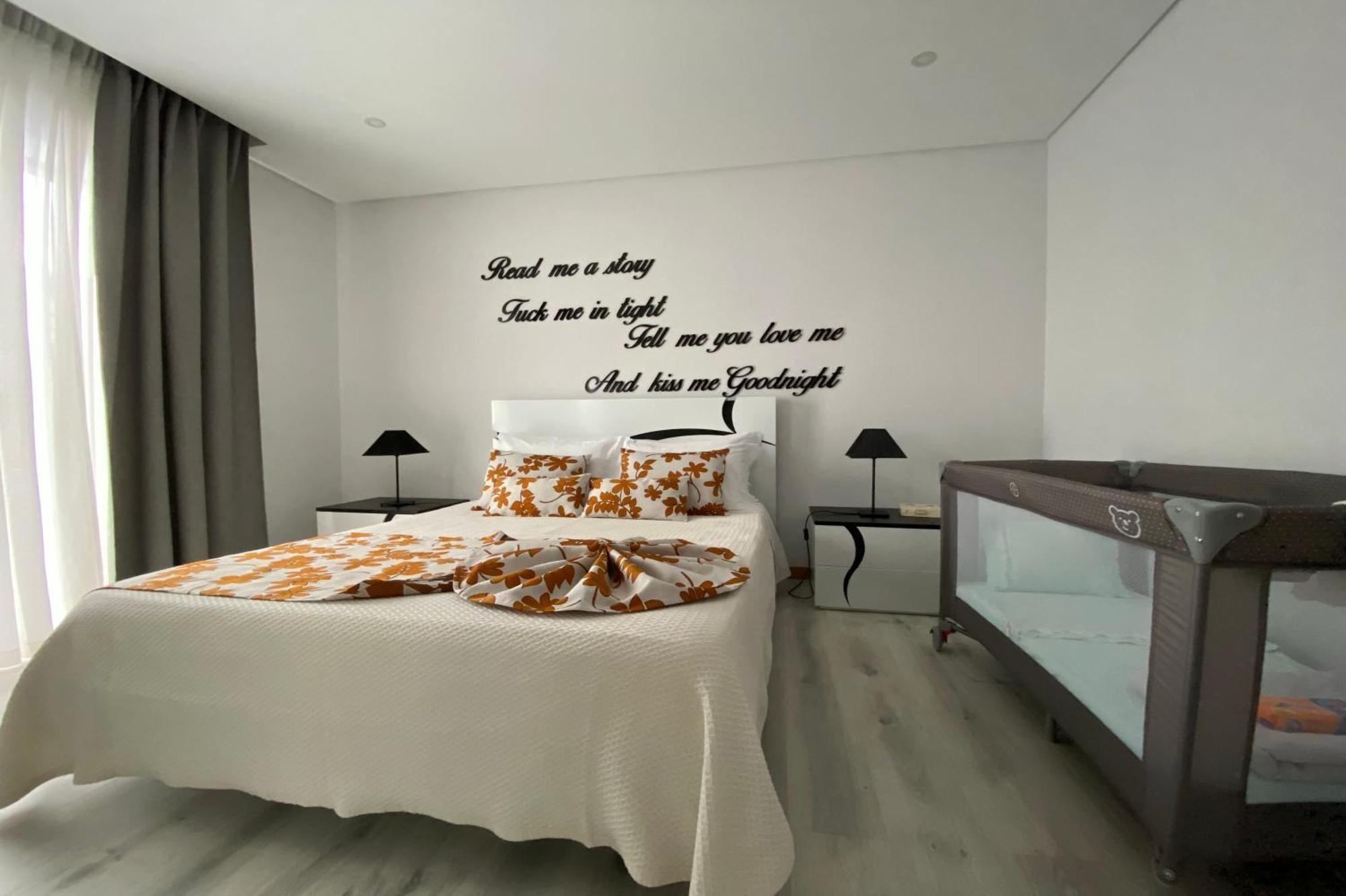 Iris House Al Azores Ponta Delgada  Luaran gambar